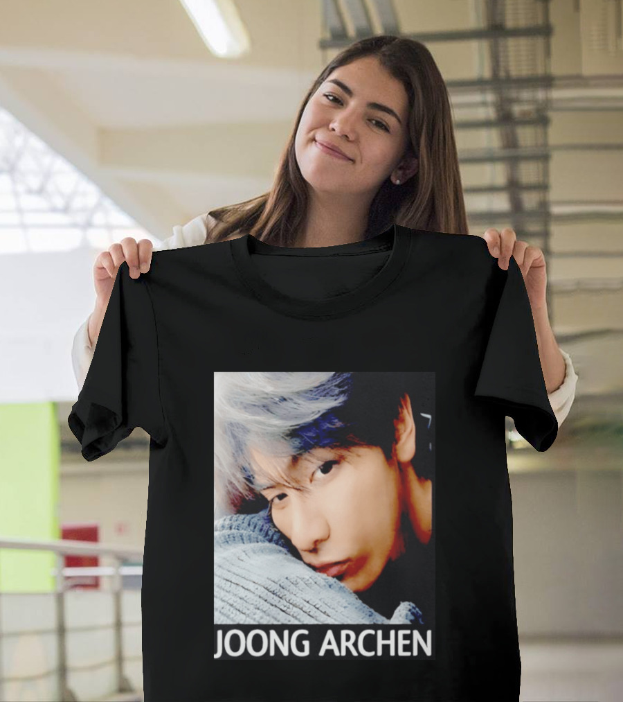 Joong Archen Thai Actor Close Up Pillow T-Shirt