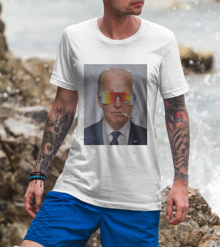 Joe Biden Pit Viper Sunglasses Smoking Pipe President T-Shirt