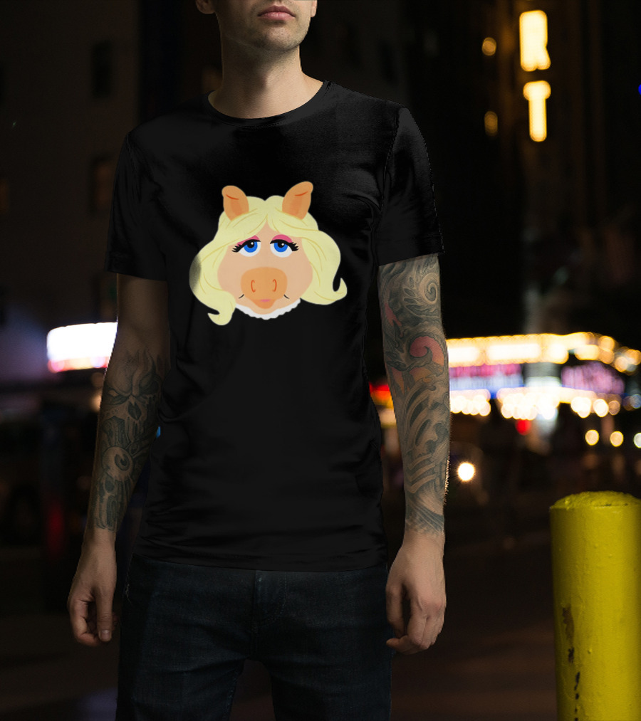 Miss Piggy Iconic Jim Henson's Muppets Character Blonde Hair Blue Eyes T-Shirt