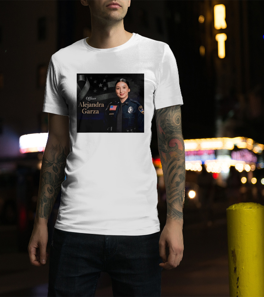 Officer Alejandra Garza Memorial Tribute With Flag And Ribbon T-Shirt