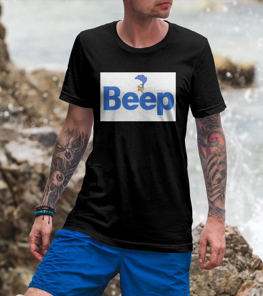 Looney Tunes Road Runner Beep Text Featuring Iconic Cartoon T-Shirt
