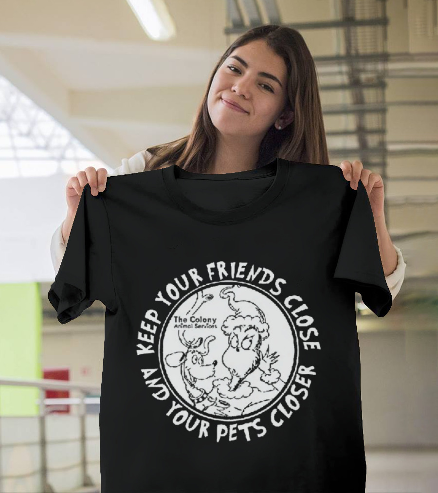 The Grinch Keep Your Friends Close And Your Pets Closer Charcoal T-Shirt