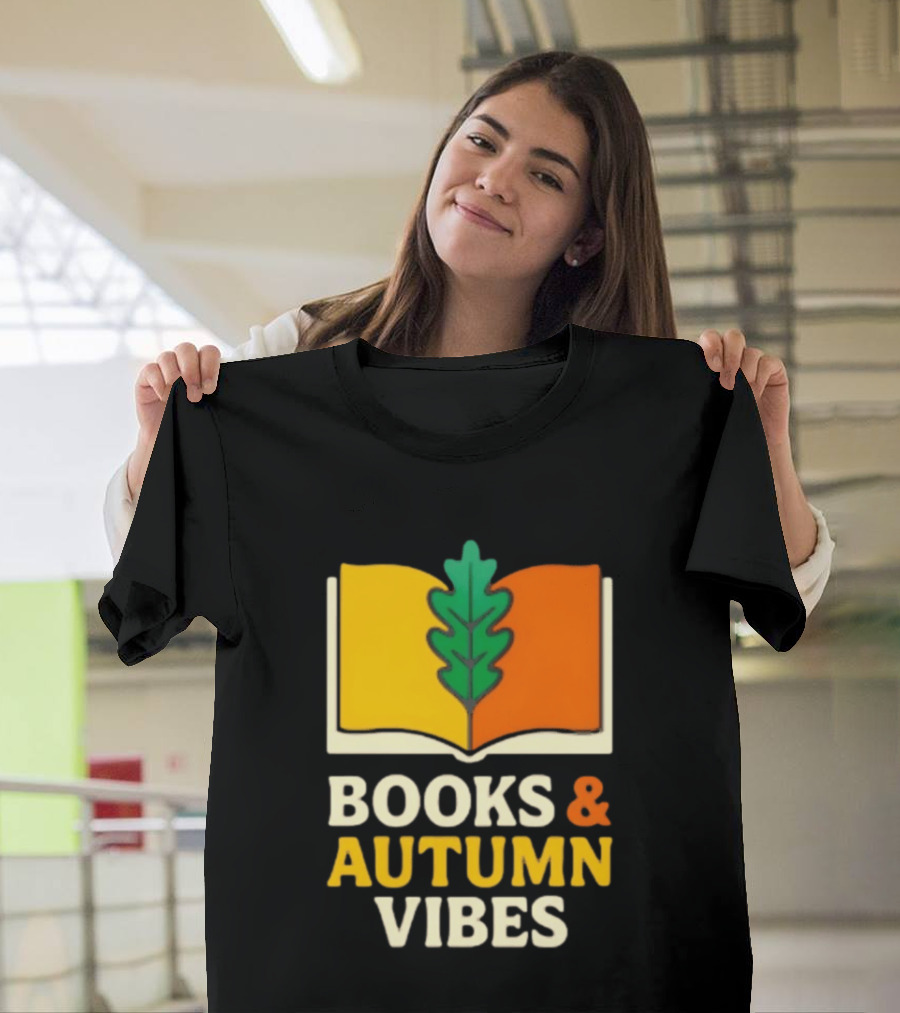 Books And Autumn Vibes Cozy Reading Season T-Shirt