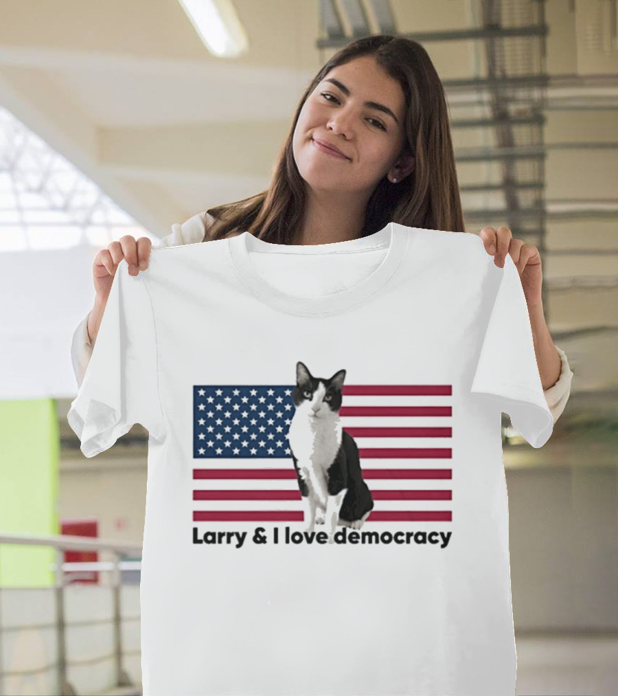 Larry I Love Democracy Cat American Flag T-Shirt