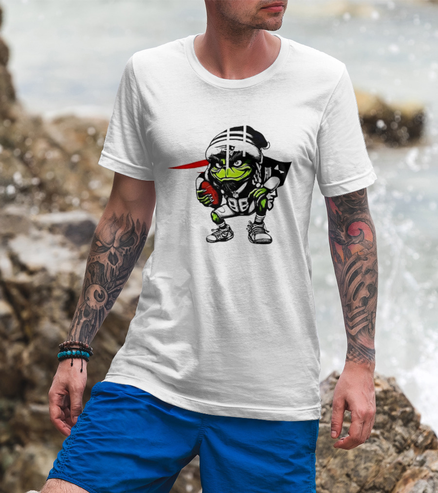 New England Patriots Grinch Christmas Football Collaboration T-Shirt
