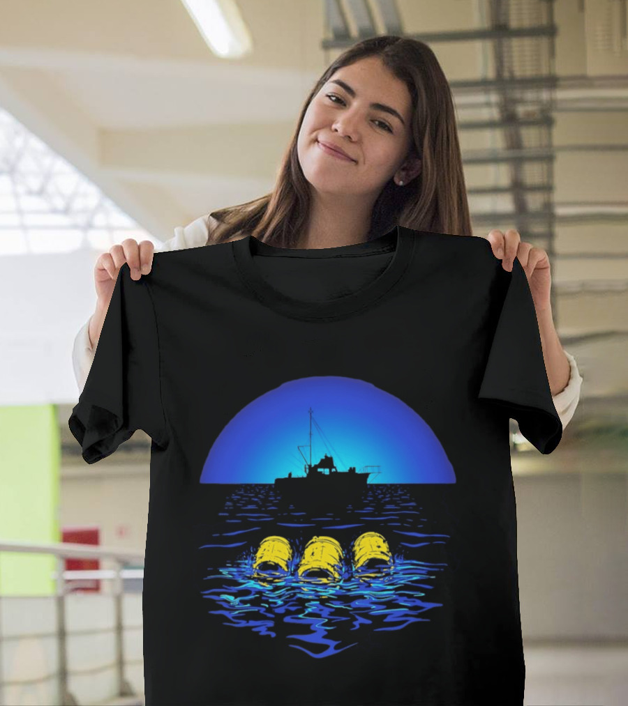 Jaws Orca Boat With Yellow Barrels Steven Spielberg Retro Ocean Scene T-Shirt