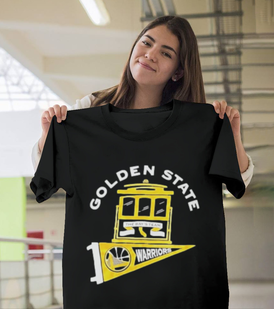 Golden State Warriors The Bays Team Warriors Banner And Cable Car T-Shirt