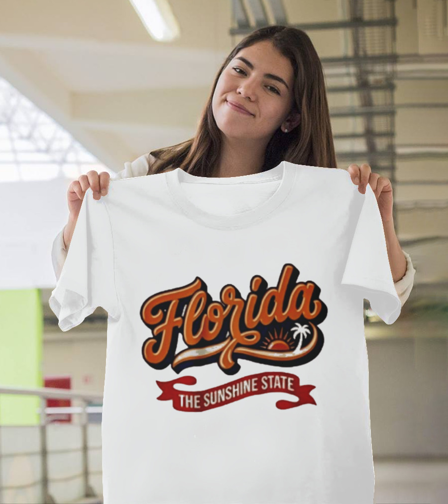 Florida The Sunshine State Sunset Palm Tree Vintage Look T-Shirt