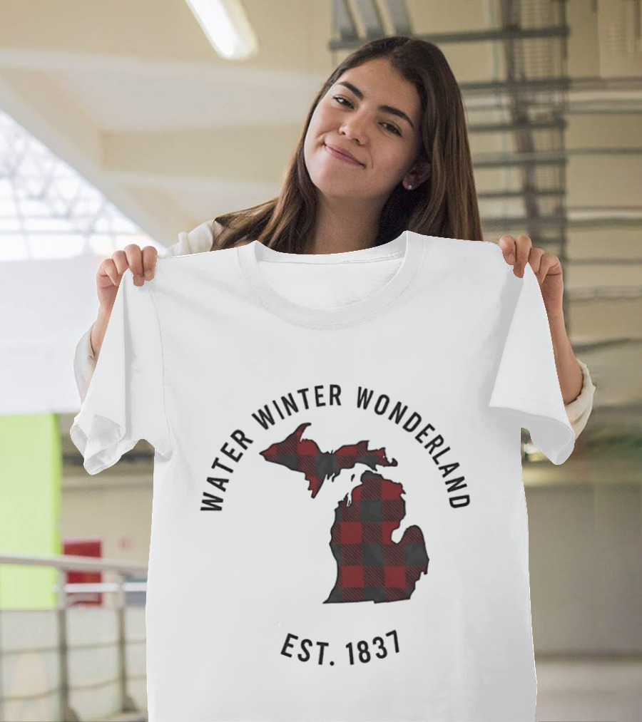 Michigan Water Winter Wonderland Est 1837 Plaid T-Shirt