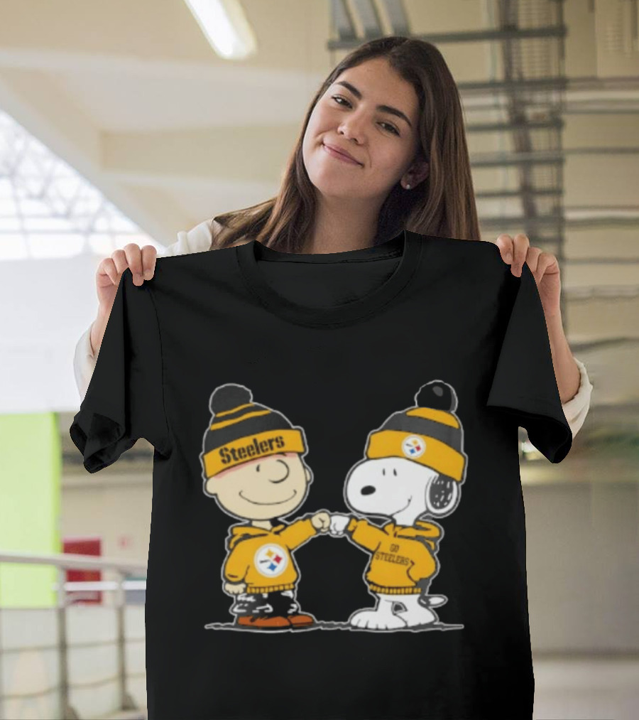Charlie Brown Snoopy Steelers Best Friends Team Spirit T-Shirt