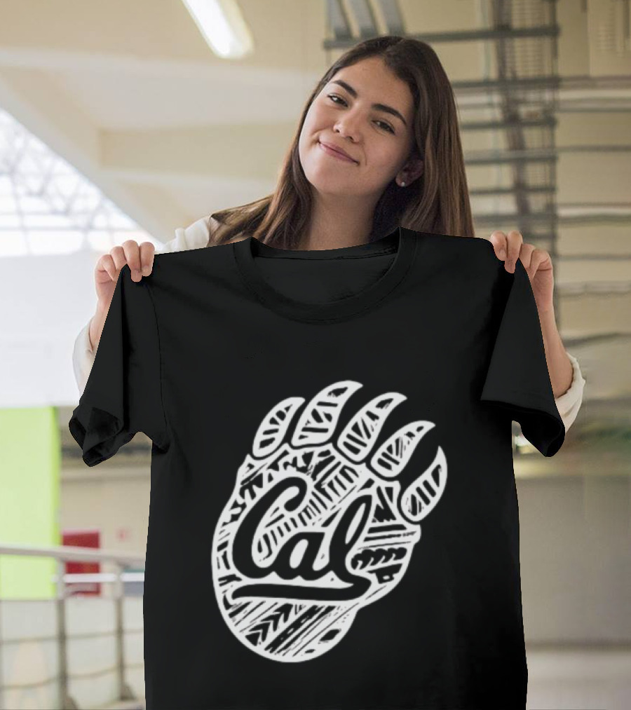 Trending Chicago Bears Football Bear Paw Cal T-Shirt