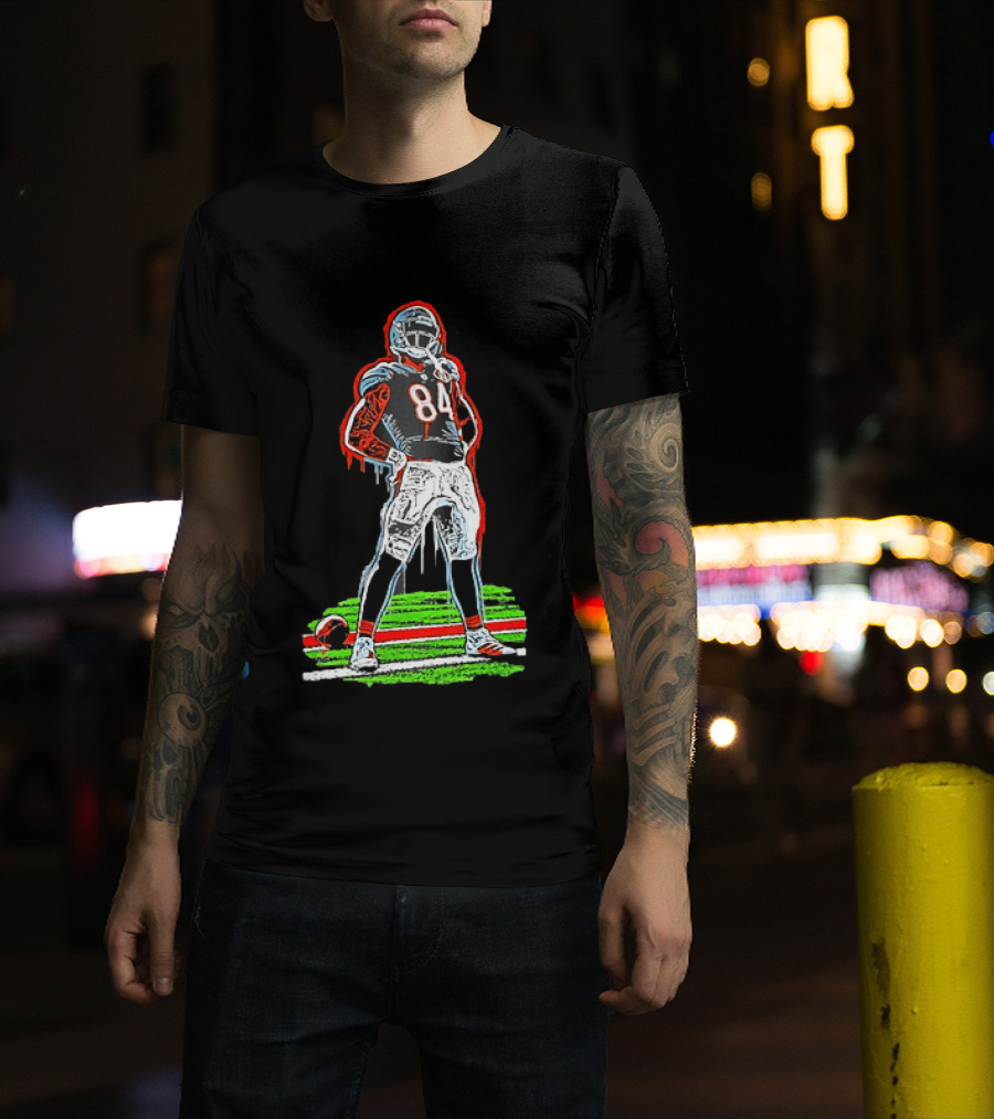 Original Colston Loveland Chicago Bears 84 Football Arms Akimbo Celly Graffiti T-Shirt