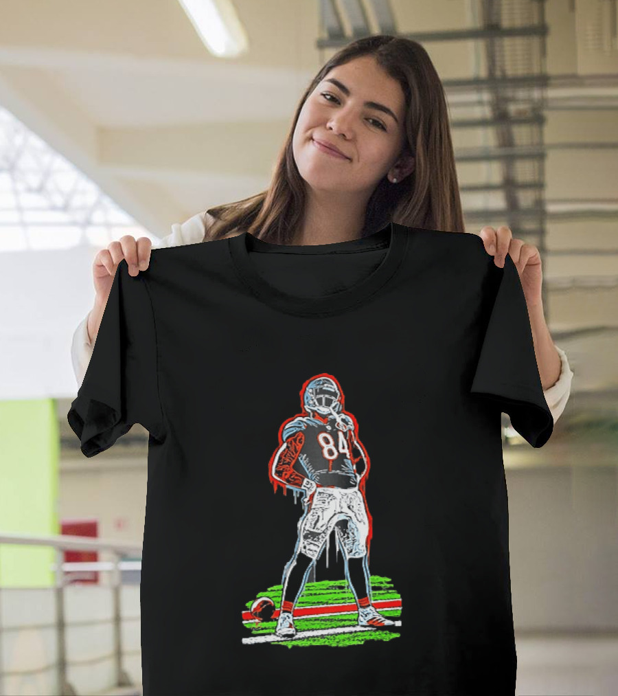 Original Colston Loveland Chicago Bears 84 Football Arms Akimbo Celly Graffiti T-Shirt