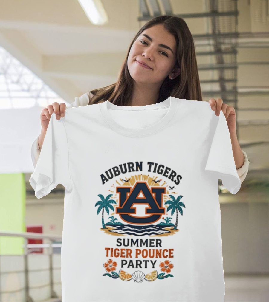 Auburn Tigers Summer Tiger Pounce Party Tropical Beach Scene T-Shirt