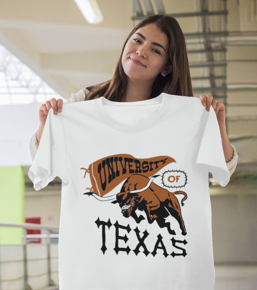 University Of Texas Longhorns Bull Mascot Banner T-Shirt