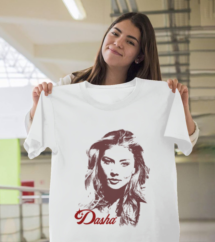 Dasha Made Easy Store Anna T-Shirt