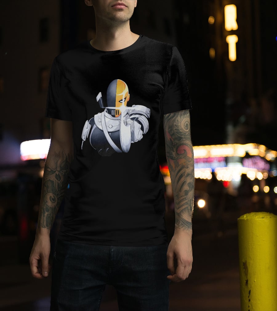 Deathstroke DC Comics Armor Sword Wielding T-Shirt