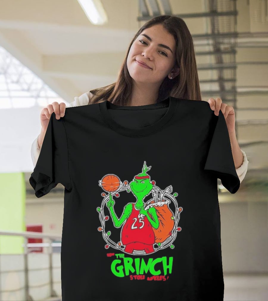 The Grinch Basketball Christmas Lights Jersey 25 Stole Ankles Green T-Shirt