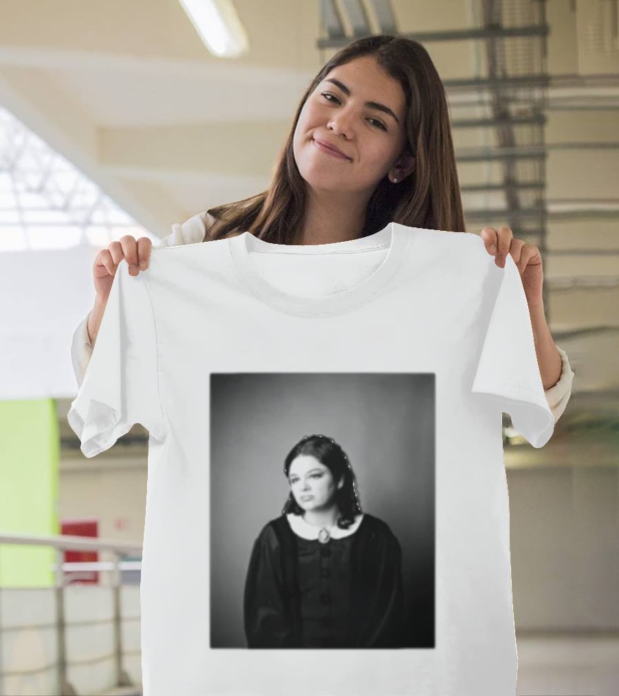 Broadway Merchandise Shop Store Oh Mary! Meg Crewneck Theater T-Shirt