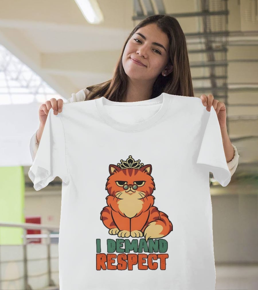 Cat With Crown I Demand Respect Pet Lover Distressed T-Shirt
