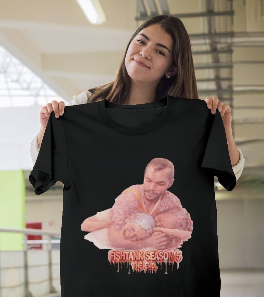 Fishtank Season 5 The End Dramatic Embrace Scene T-Shirt