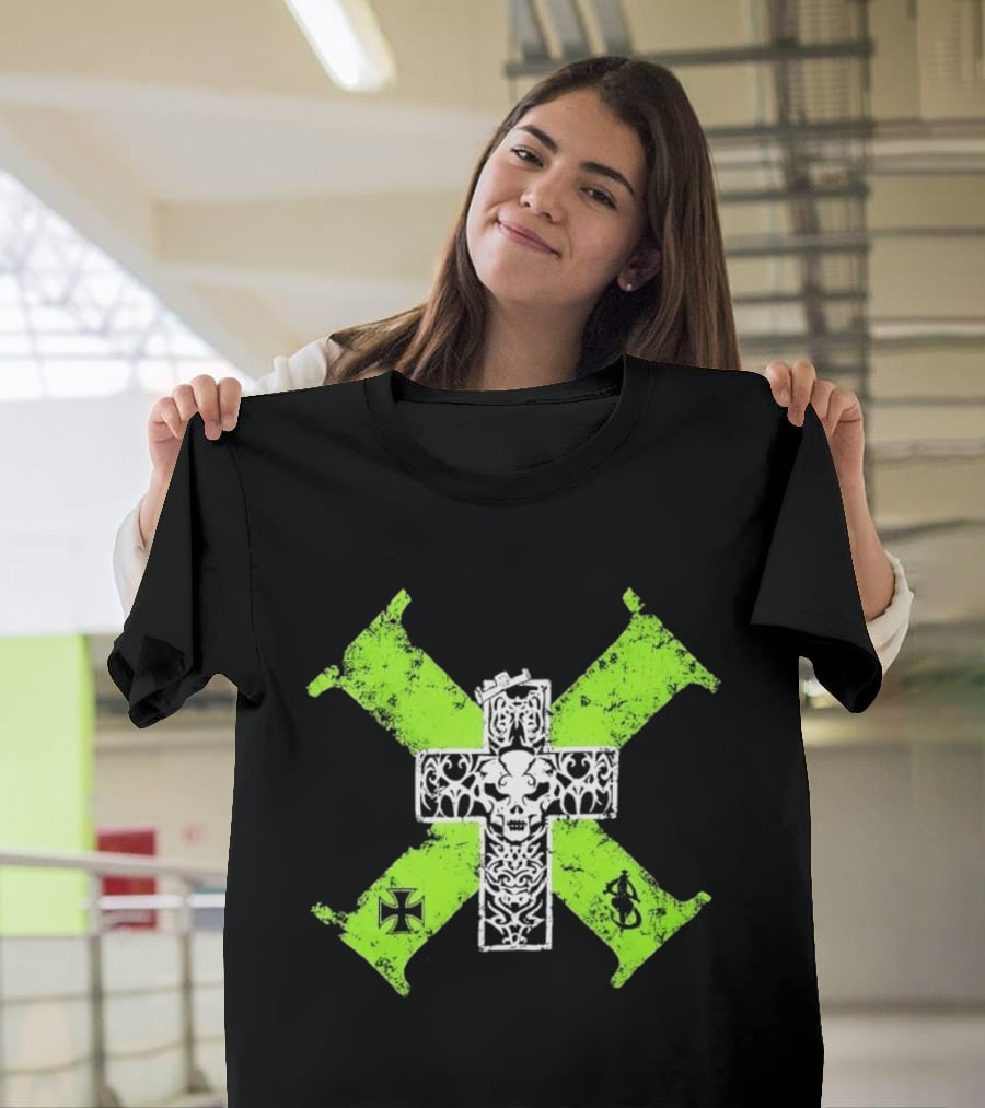 D Generation X Distressed Skull Cross DX WWE Wrestling T-Shirt