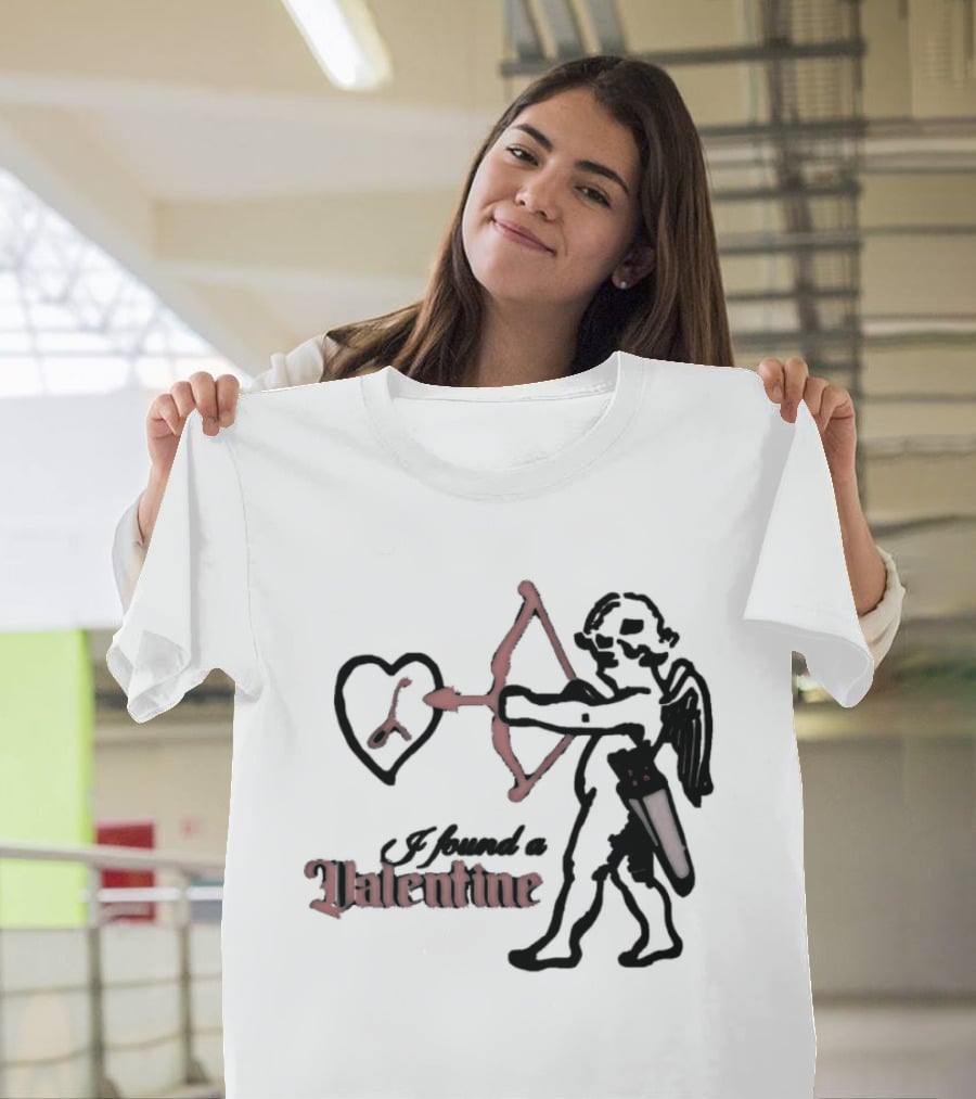 I Found A Valentine Cupid With Heart And Letter L T-Shirt