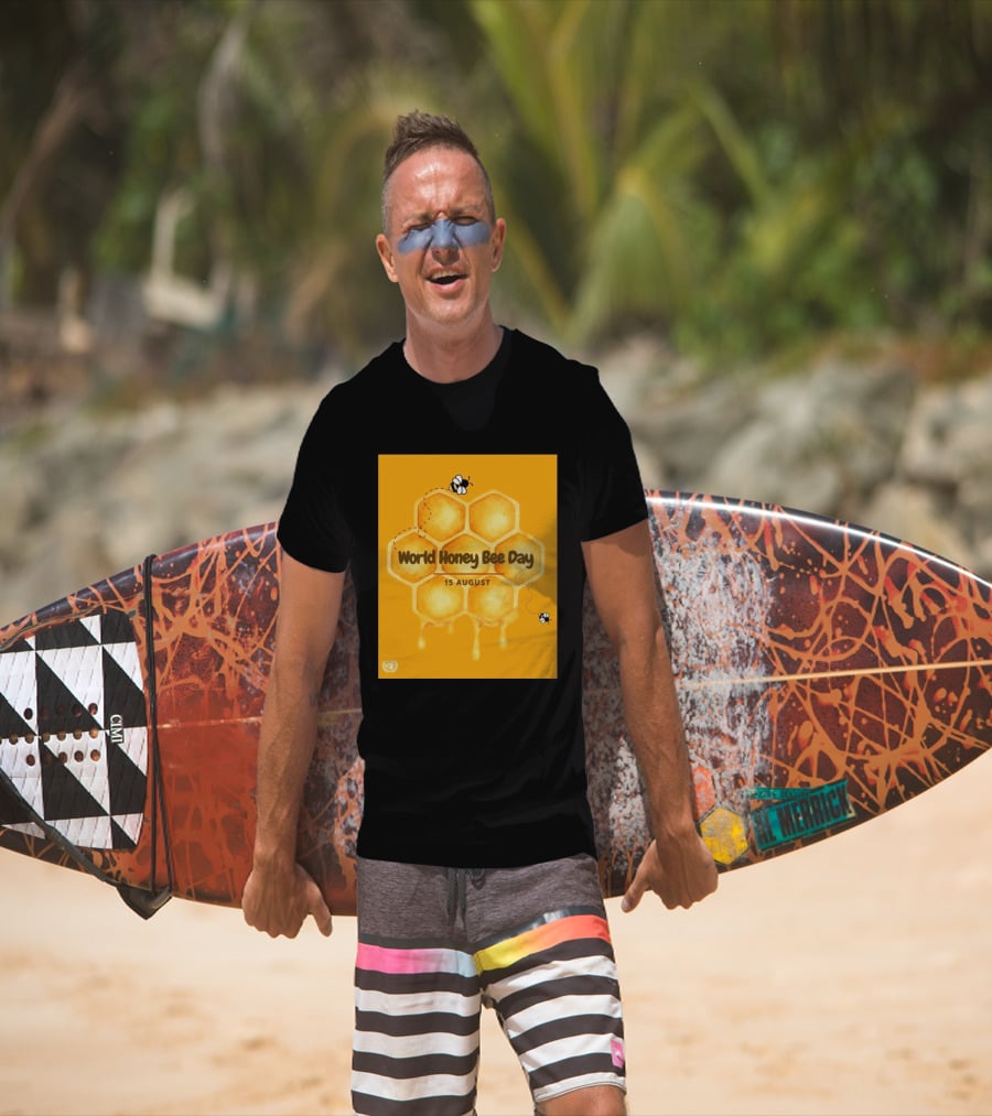 World Honey Bee Day 15 August Honeycomb T-Shirt