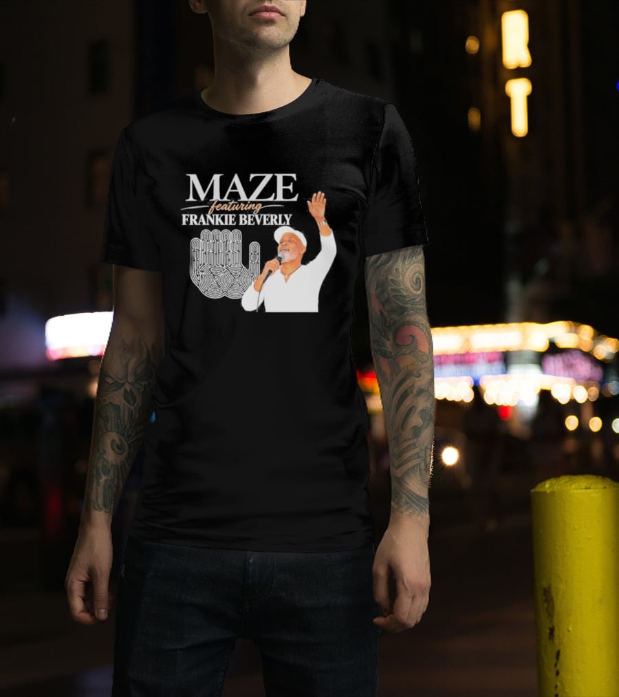 Maze Featuring Frankie Beverly White Outfit Microphone Performance Iconic Image T-Shirt