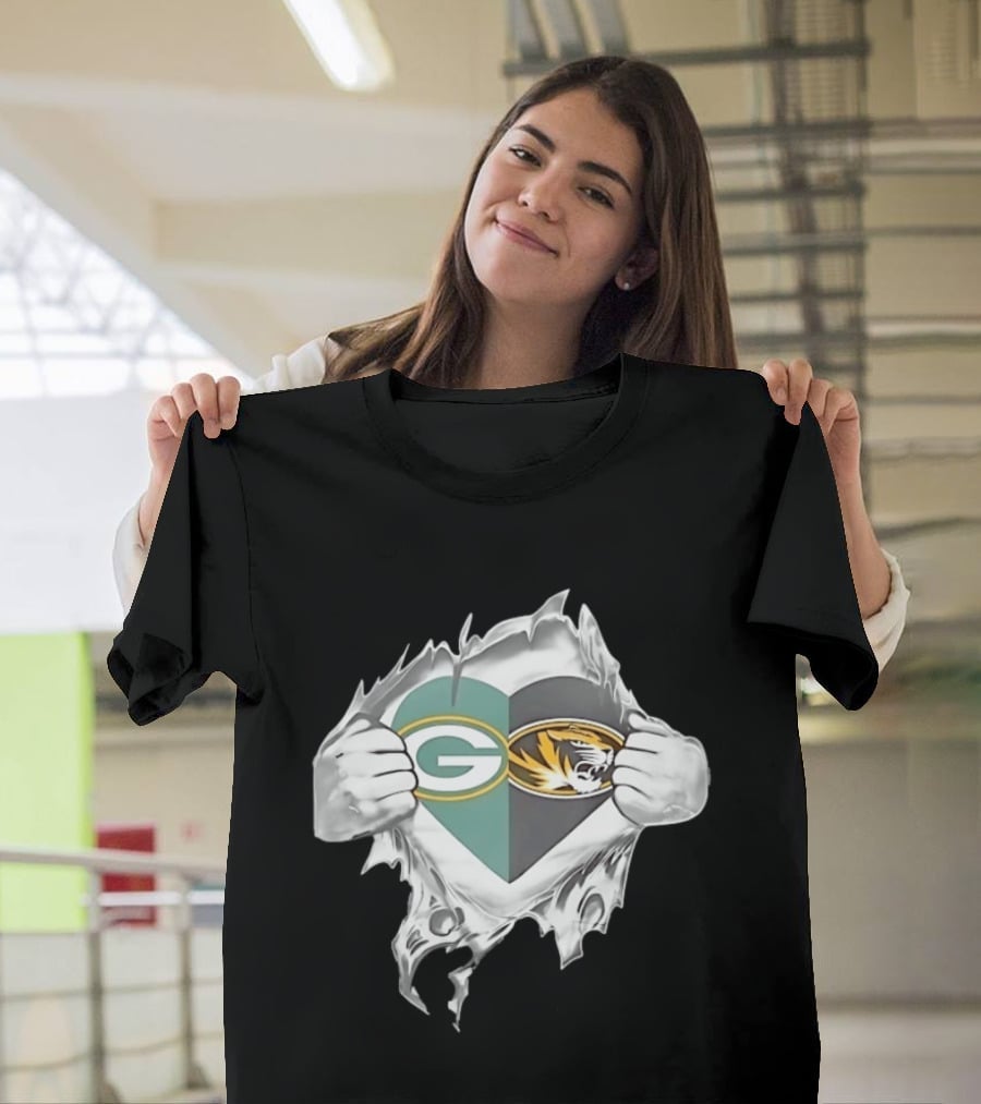 Green Bay Packers Missouri Tigers Heart Superman Chest Rip T-Shirt