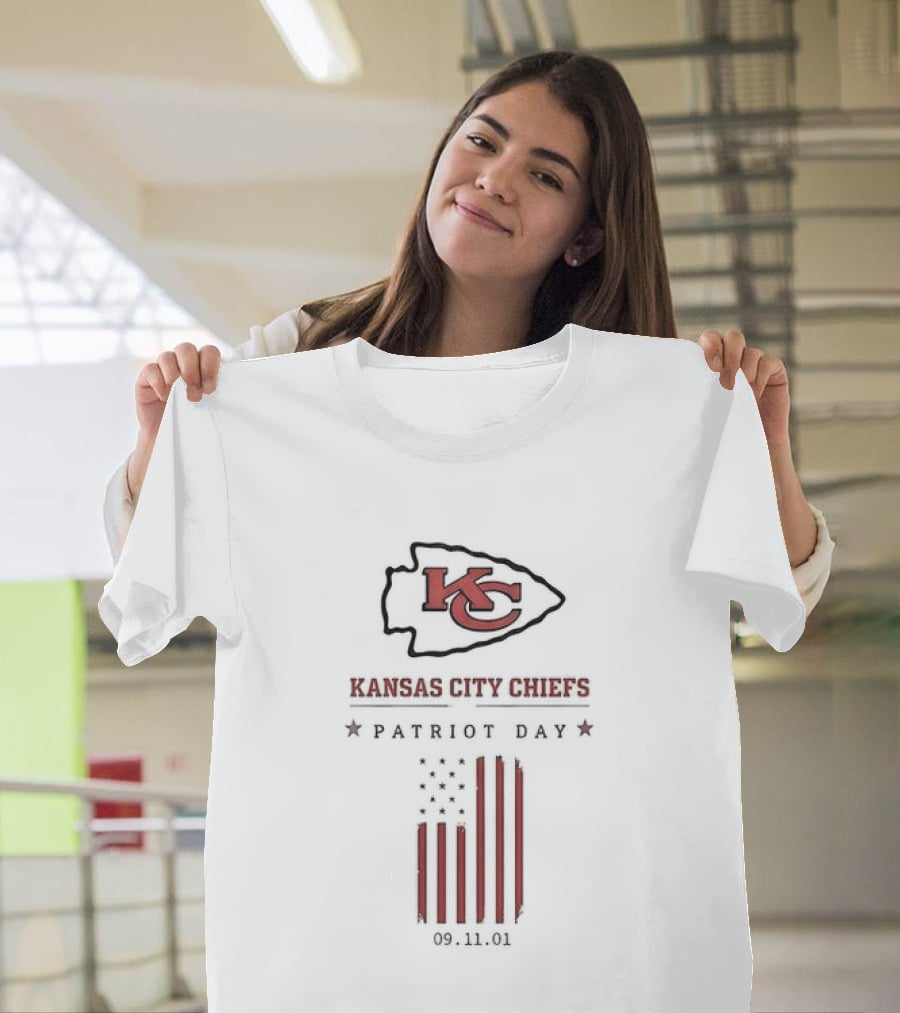Kansas City Chiefs Vs All Y'all Patriot Day Flag Chiefs KC Arrowhead Red White Stripes Stars 9 11 01 T-Shirt