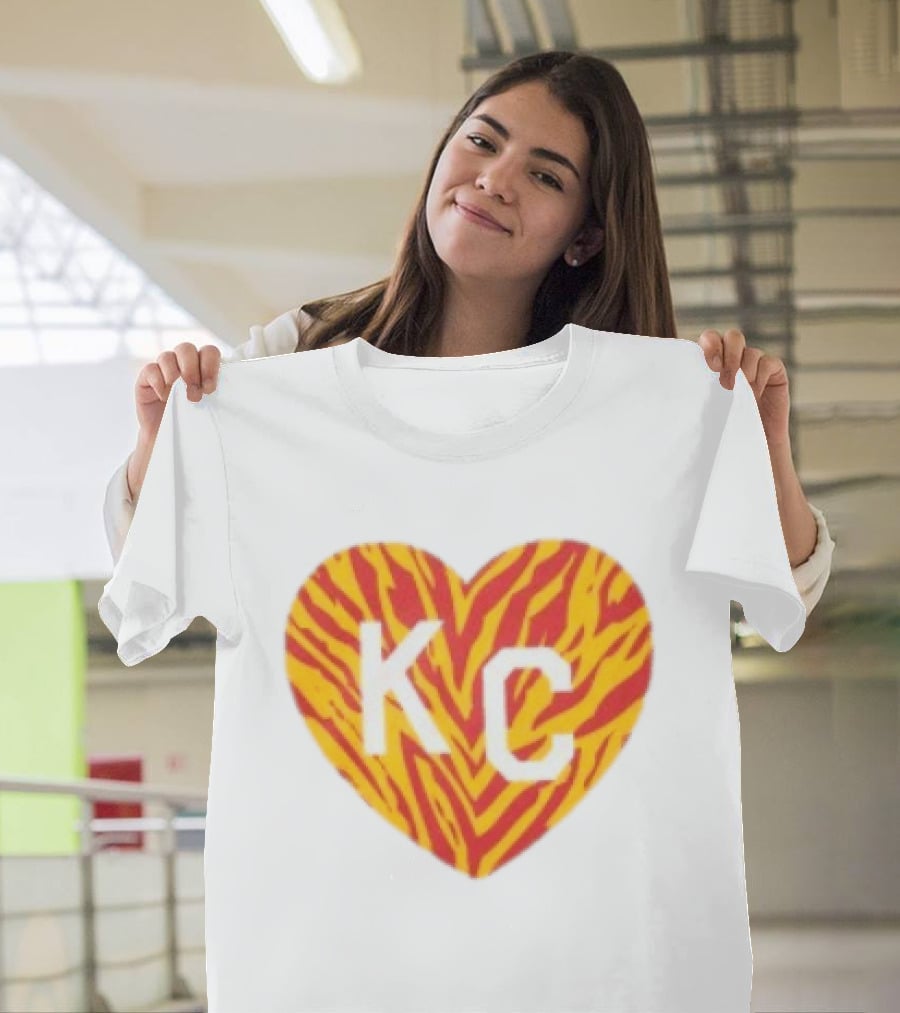 Made In KC Red Yellow Stripes Heart Charlie Hustle T-Shirt