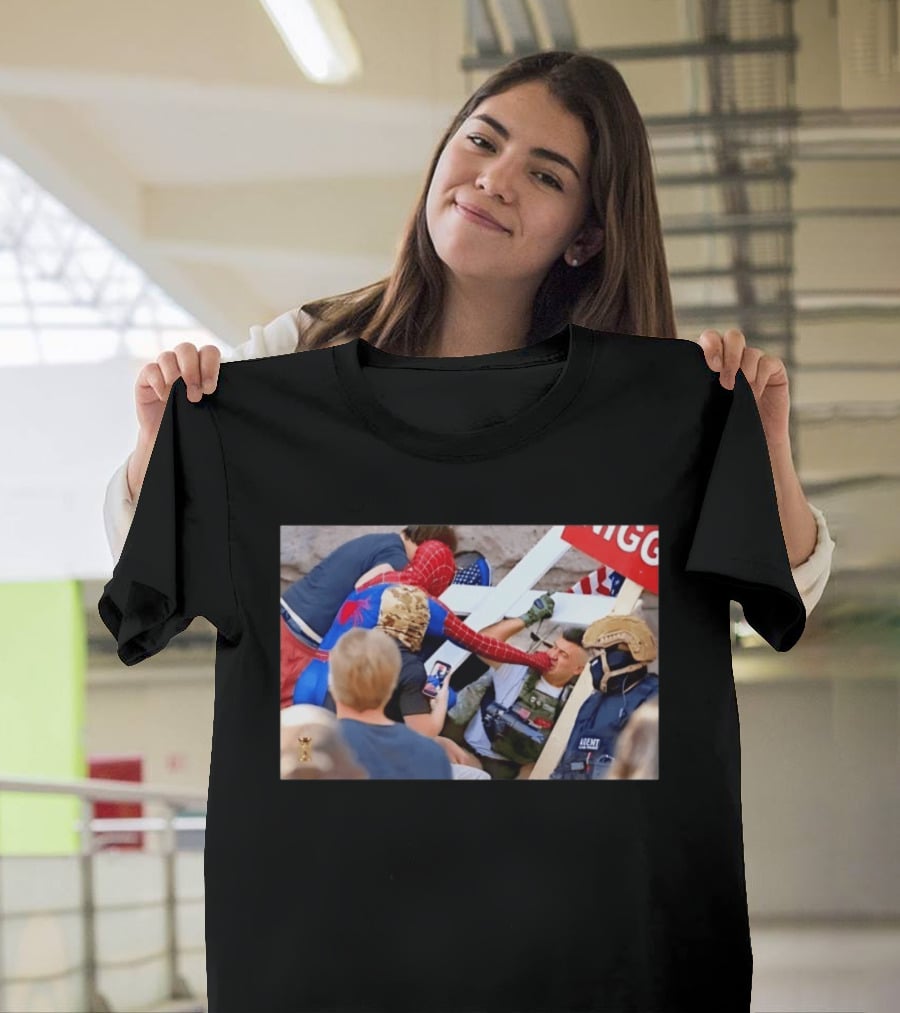 Spider Man Confrontation With Agent Superhero T-Shirt