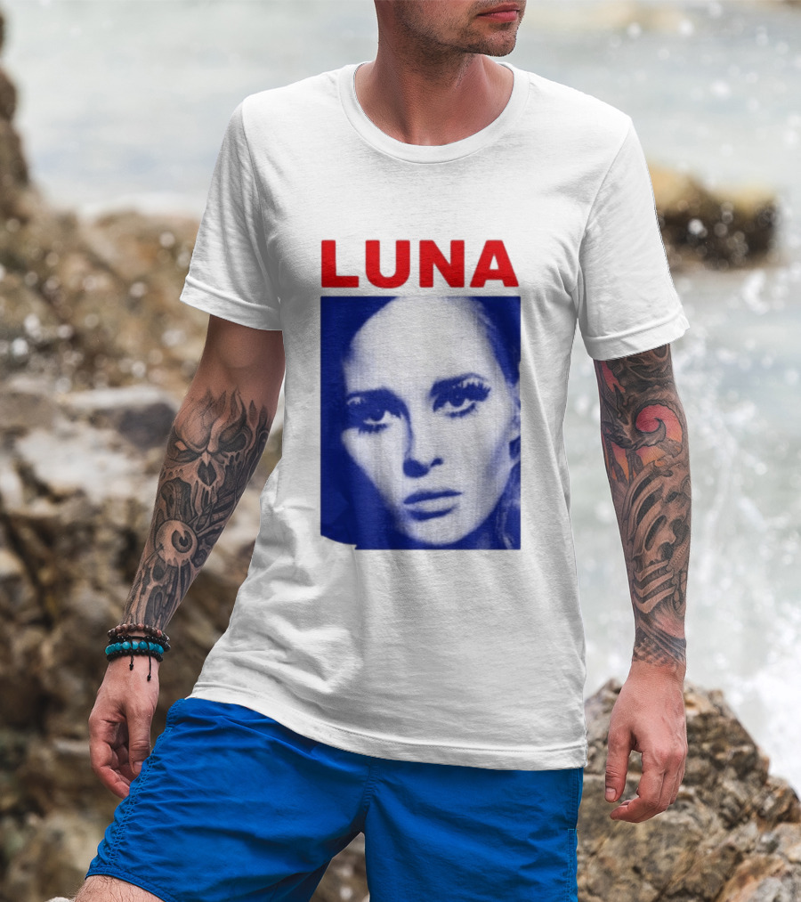 Luna Faye Retro Portrait Image T-Shirt