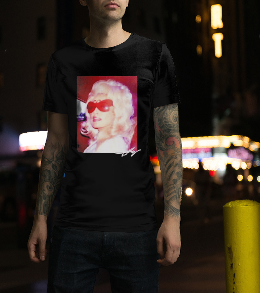 Dolly Parton Iconic Vintage Style With Red Sunglasses T-Shirt