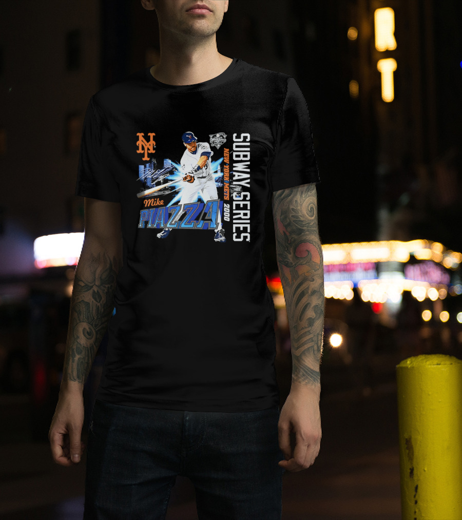 New York Mets Mike Piazza 2000 Subway Series Urban Baseball Action T-Shirt
