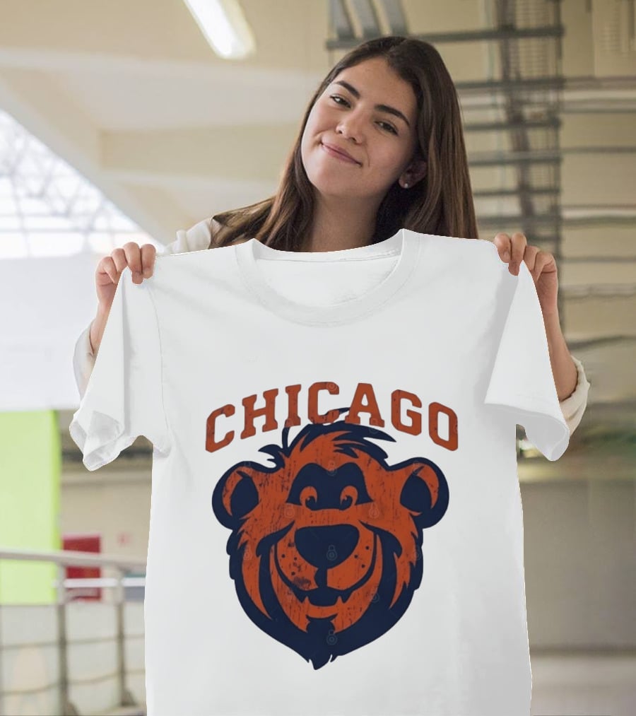 Chicago Bears Distressed Bear Face T-Shirt