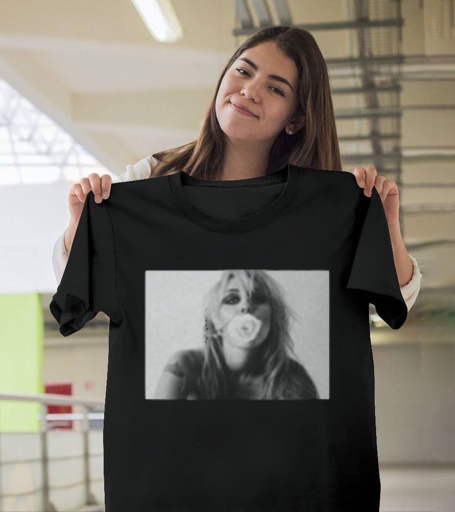 Miley Store Bass Persuades Black Bubblegum Pop T-Shirt