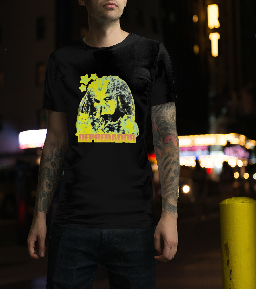 Depredador Predator Sci Fi With Kittens And Stars T-Shirt