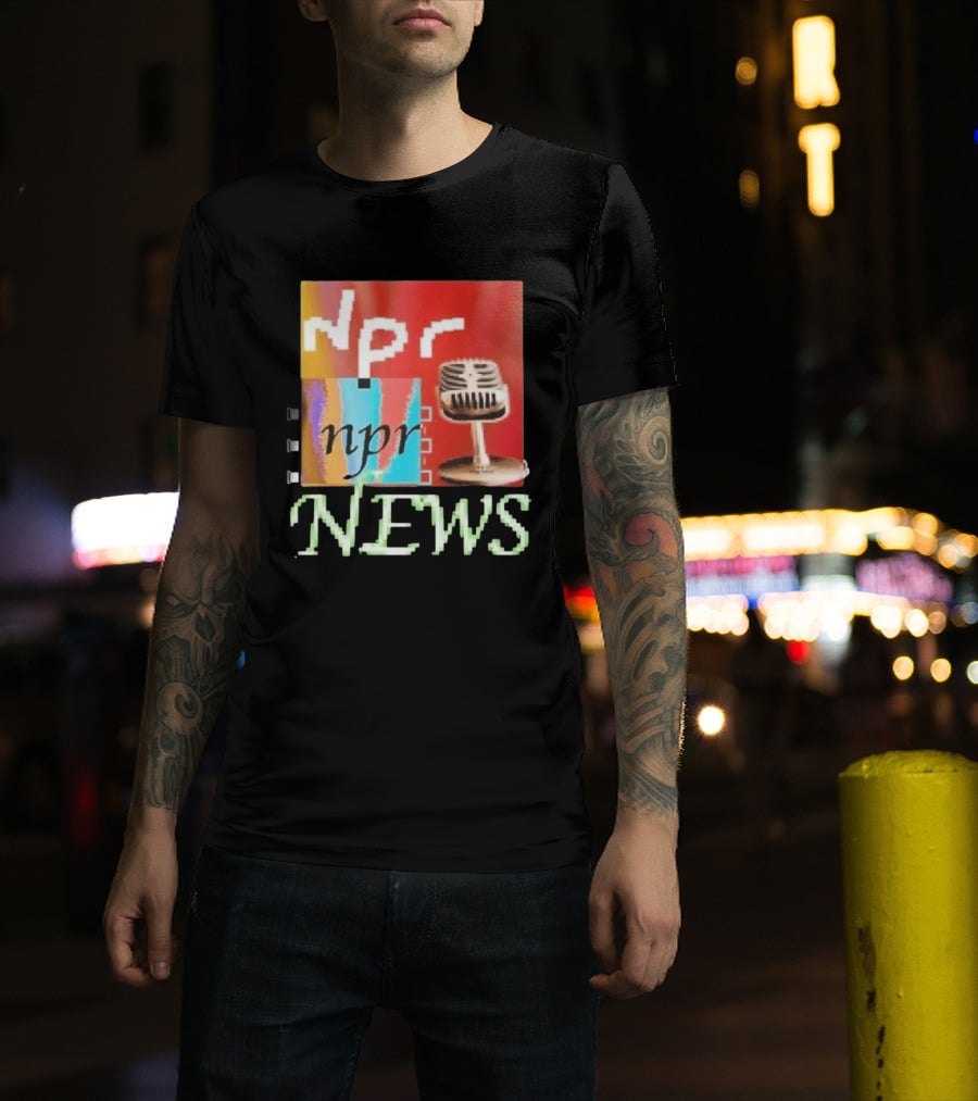 NPR News Public Radio Microphone Icon Podcast T-Shirt