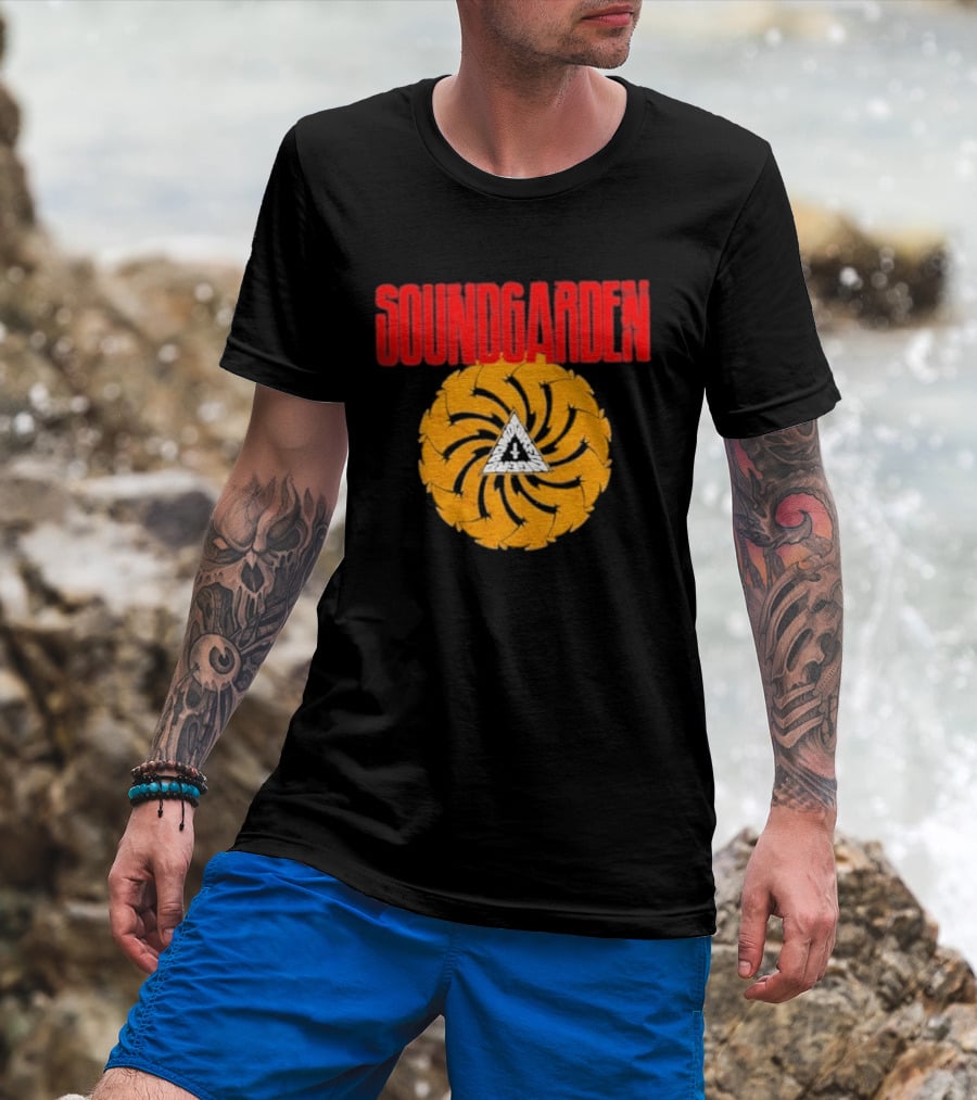 Soundgarden Badmotorfinger Album Grunge Rock Band T-Shirt