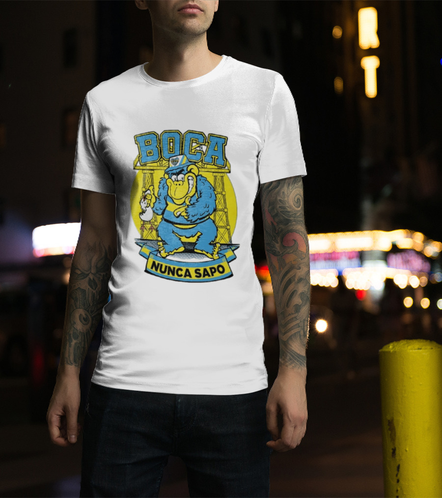 Boca Juniors Gorilla Wearing Cap Holding Chicken Boca Nunca Sapo T-Shirt