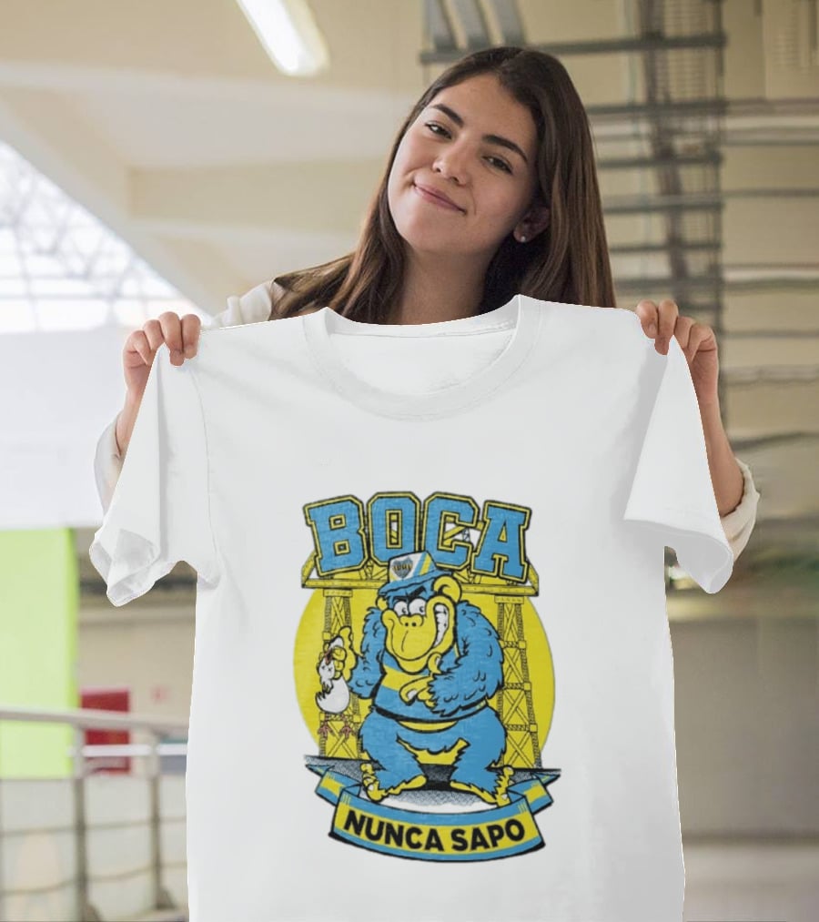 Boca Juniors Gorilla Wearing Cap Holding Chicken Boca Nunca Sapo T-Shirt