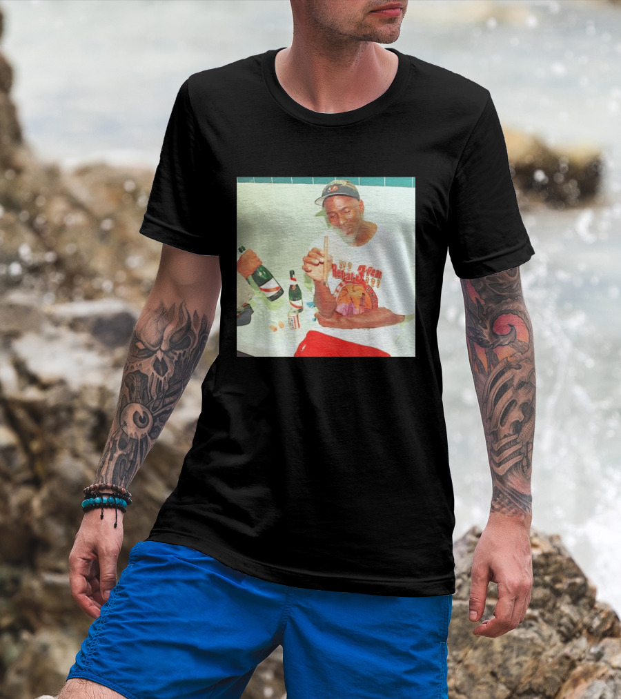 Michael Jordan Repeat 3 Peat Celebration Chicago Bulls Basketball T-Shirt