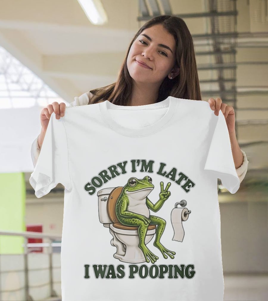 Sorry I'm Late I Was Pooping Frog On Toilet Peace Gesture T-Shirt