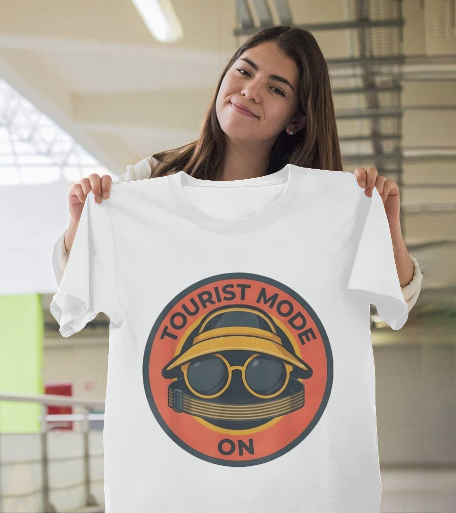 Tourist Mode On Vacation Travel Sightseeing Adventure T-Shirt