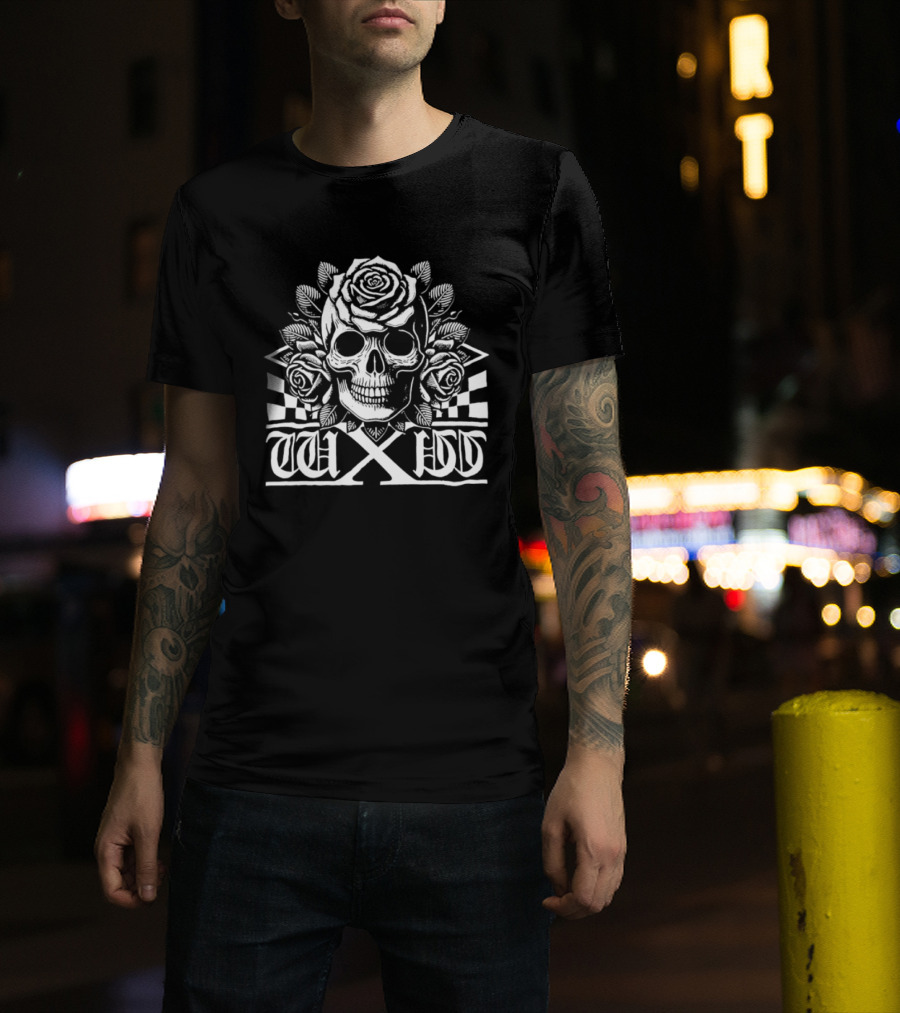 W X W Skull Roses Checkered Goth T-Shirt