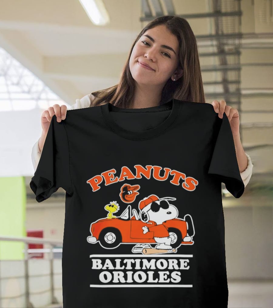 Peanuts Snoopy And Woodstock Driving Baltimore Orioles Car T-Shirt