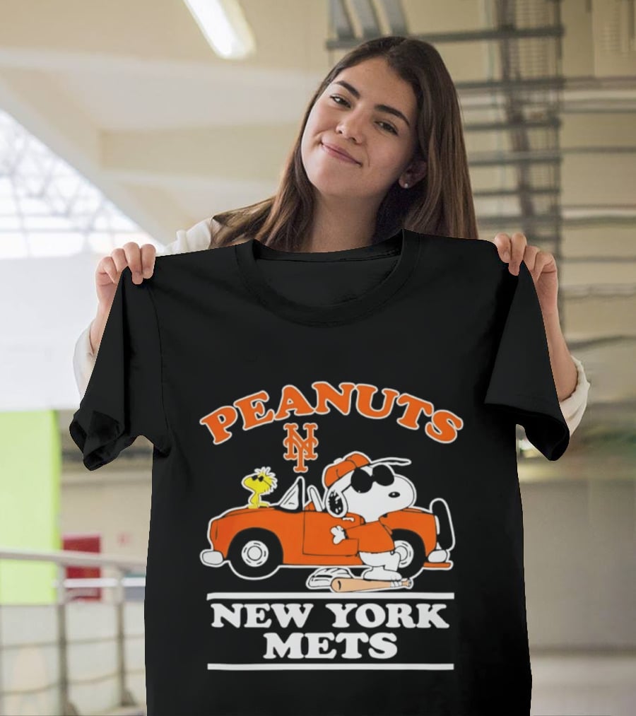 Peanuts Snoopy Woodstock New York Mets MLB Fan Gear T-Shirt