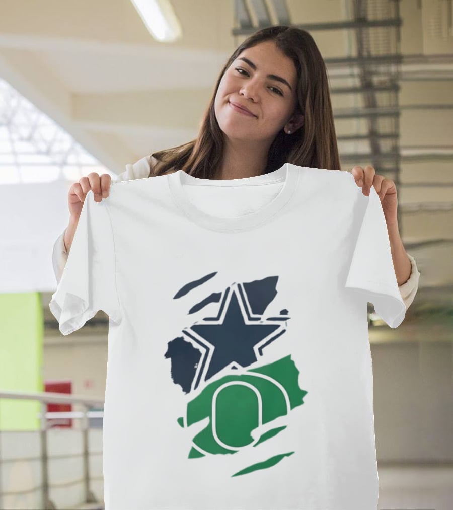 Dallas Cowboys Star And Oregon Ducks O Ripped Team Logos T-Shirt